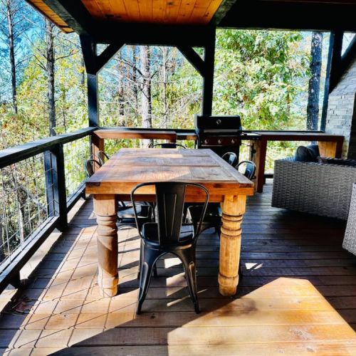 Dining in the outdoors!