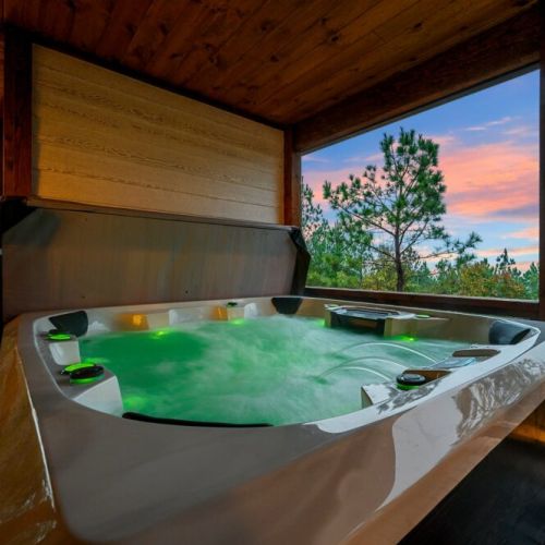 Dreamy Hot tub Evenings!